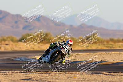 media/Nov-17-2024-CVMA (Sun) [[1fec520723]]/Race 18-Supersport Middleweight/